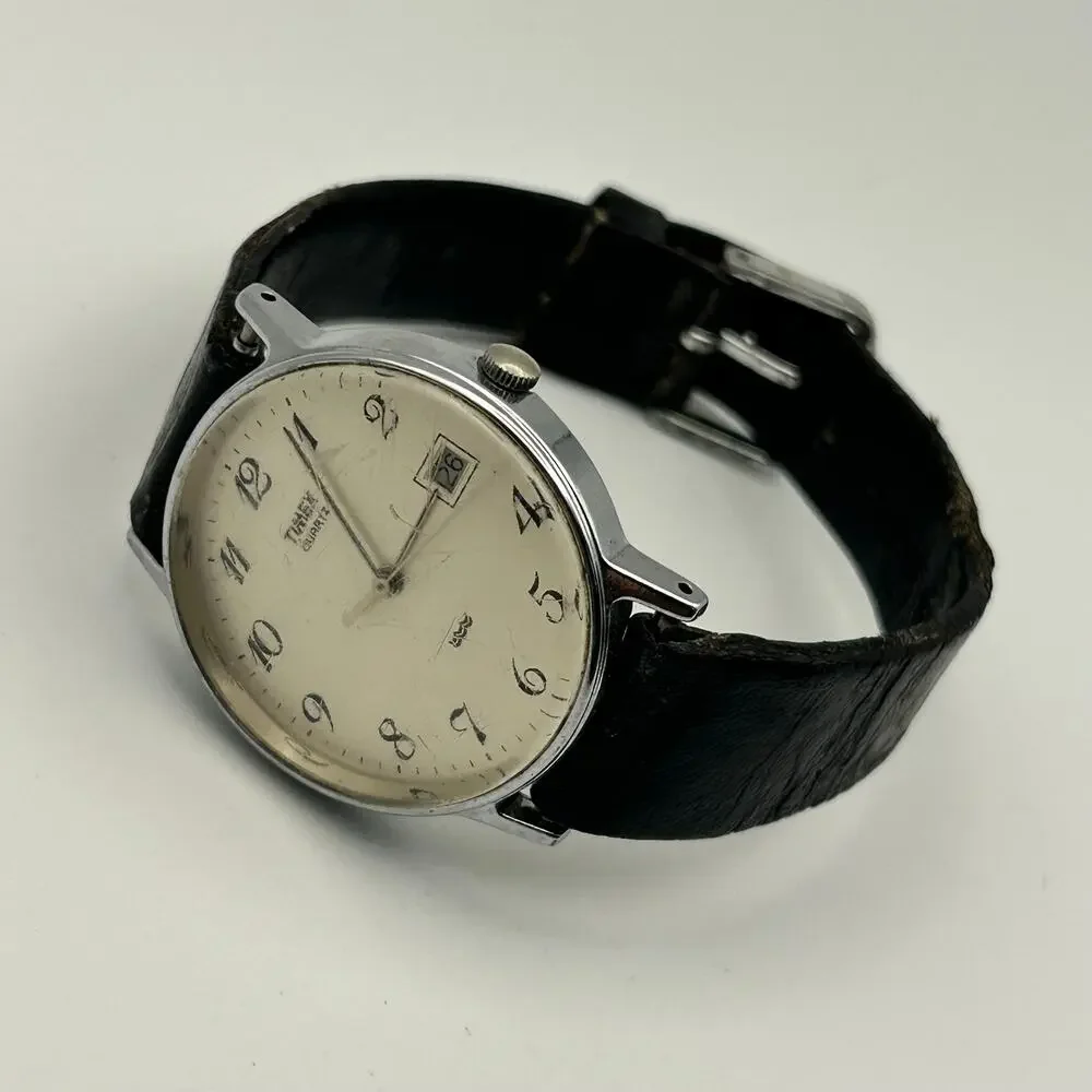 Vintage Timex Silver-tone Black Leather Strap Quartz Watch Working New Battery